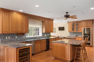 19 Ledge Rd, Bristol, RI 02809 - Photo 11