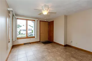 53 Hazael St, Providence, RI 02908 - Photo 3