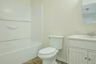 22 Gladstone St, Providence, RI 02905 - Photo 9