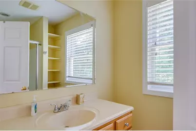 43 Inez Street, Narragansett, RI 02882 - Photo 27