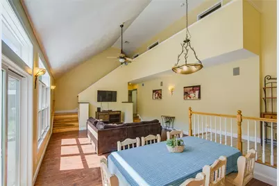 43 Inez Street, Narragansett, RI 02882 - Photo 17
