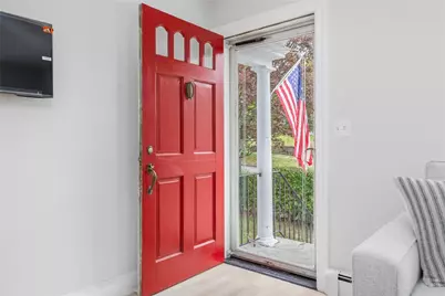 121 Bay View Avenue #1, Bristol, RI 02809 - Photo 3
