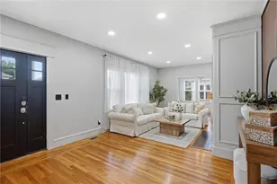 61 Shirley Blvd, Cranston, RI 02910 - Photo 5