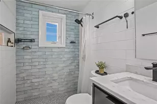 400 Narragansett Pkwy, Warwick, RI 02888 - Photo 23