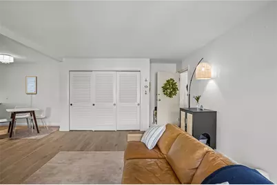 400 Narragansett Parkway #South C-4, Warwick, RI 02888 - Photo 7