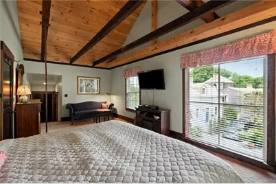 352 Spring Street, Newport, RI 02840 - Photo 37