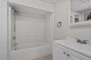 851 Manton Ave, Providence, RI 02909 - Photo 21