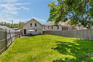 851 Manton Ave, Providence, RI 02909 - Photo 33