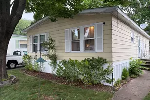 80 Cooper Ln, East Greenwich, RI 02818 - Photo 1