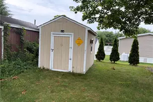 80 Cooper Ln, East Greenwich, RI 02818 - Photo 9