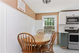 18 Lorraine Ave, Coventry, RI 02816 - Photo 7