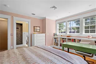 51 Ayrault St, Newport, RI 02840 - Photo 33