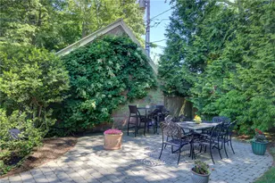 51 Ayrault St, Newport, RI 02840 - Photo 43