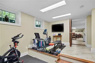51 Ayrault St, Newport, RI 02840 - Photo 39