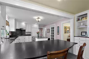 51 Ayrault St, Newport, RI 02840 - Photo 17