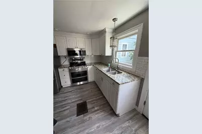 2 Prescott Place, Newport, RI 02840 - Photo 1