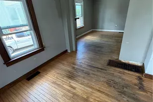 2 Prescott Pl, Newport, RI 02840 - Photo 17