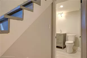 18 Sylvan Terrace, Newport, RI 02840 - Photo 29