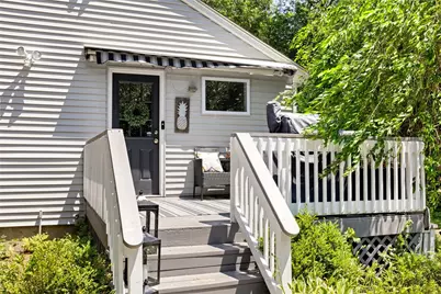 762 Waites Corner Road, South Kingstown, RI 02892 - Photo 3