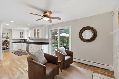20 Sherman Avenue, Bristol, RI 02809 - Photo 9