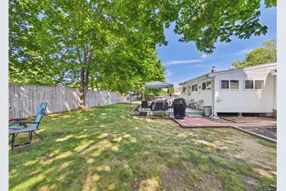 185 Vineyard Road, Warwick, RI 02889 - Photo 5