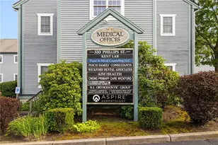 320 Phillips St, North Kingstown, RI 02852 - Photo 1