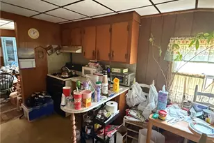 131 Park Ave, Warwick, RI 02889 - Photo 19