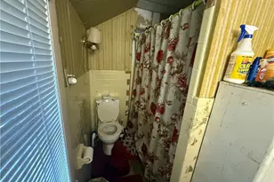 131 Park Ave, Warwick, RI 02889 - Photo 33