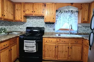 23 Woodridge Dr, Burrillville, RI 02839 - Photo 5