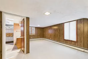 299 W Allenton Rd, North Kingstown, RI 02852 - Photo 17