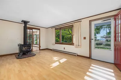 414 Beacon Avenue, Jamestown, RI 02835 - Photo 7