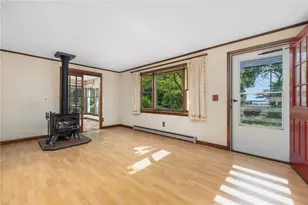 414 Beacon Ave, Jamestown, RI 02835 - Photo 7