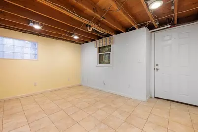 414 Beacon Avenue, Jamestown, RI 02835 - Photo 27