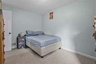 205 Woodhaven Ct, Cranston, RI 02920 - Photo 19