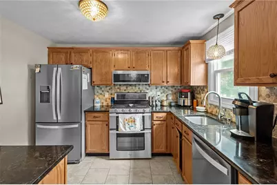 205 Woodhaven Court, Cranston, RI 02920 - Photo 7