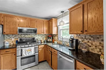 205 Woodhaven Court, Cranston, RI 02920 - Photo 9