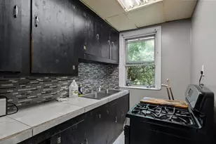 310 Langdon St, North Providence, RI 02904 - Photo 9