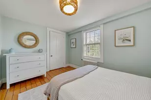 22 Farewell St, Newport, RI 02840 - Photo 19