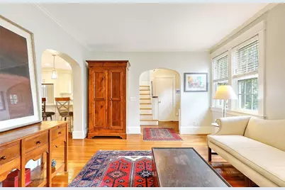 31 Clarendon Avenue, Providence, RI 02906 - Photo 11