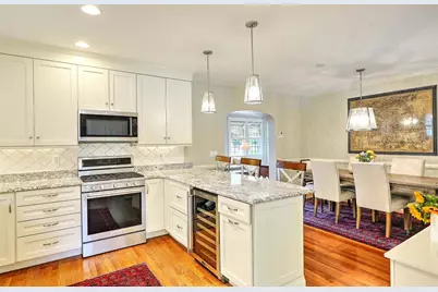 31 Clarendon Avenue, Providence, RI 02906 - Photo 21