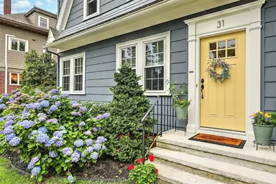 31 Clarendon Avenue, Providence, RI 02906 - Photo 3