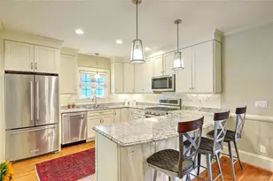 31 Clarendon Ave, Providence, RI 02906 - Photo 19