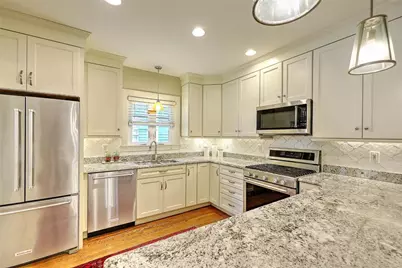 31 Clarendon Avenue, Providence, RI 02906 - Photo 23