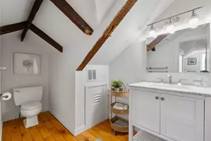 22 Farewell St, Newport, RI 02840 - Photo 17
