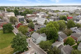 22 Farewell St, Newport, RI 02840 - Photo 3