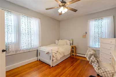 1640 Cranston Street, Cranston, RI 02930 - Photo 37