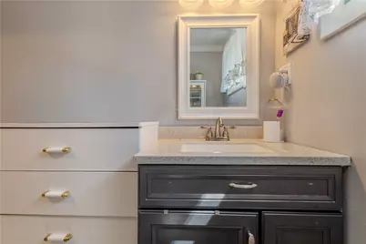 1640 Cranston Street, Cranston, RI 02930 - Photo 25