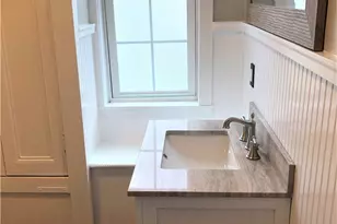 283 Spring St, Newport, RI 02840 - Photo 7
