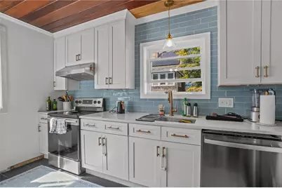2 Channing Place, Newport, RI 02840 - Photo 11