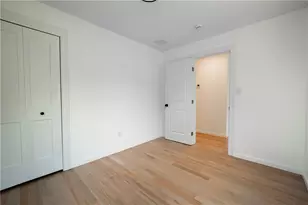9 Morgan St, Providence, RI 02907 - Photo 17